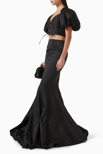 بلوزة كونستانس بتصميم مشد تفتا