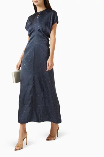 فستان طويل مرصع بالحلي ستان