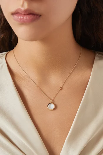 قلادة بدلاية دائرية مطلية بالمينا ومرصعة بالماس ذهب عيار 18