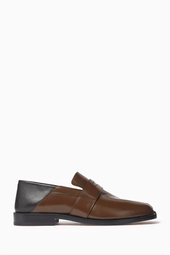 Tabi Penny Loafers in Leather