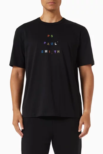 تي شيرت بشعار الماركة قطن