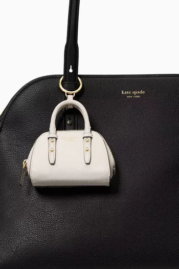 حلية حقيبة تشارمد نانو بتصميم حقيبة