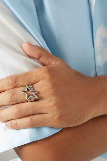 Ignorant Empty Star Ring in Sterling Silver