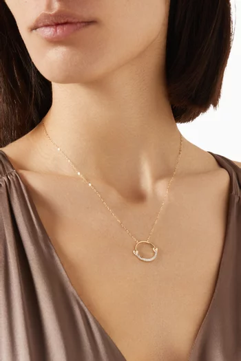 Circle Diamond Necklace in 18kt Gold