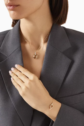Oval Diamond Necklace in 18kt Gold