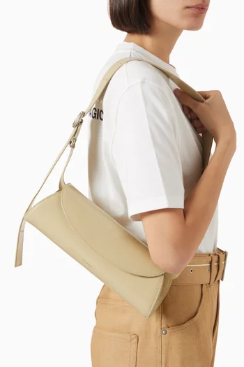 Small Cannolo Shoulder Bag in Calf Leather