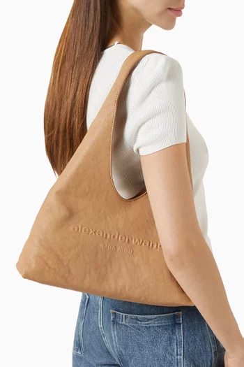 حقيبة هوبو بيك صغيرة جلد مجعد