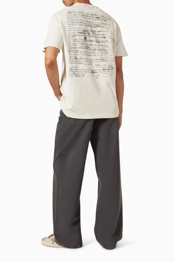 تي شيرت بطبعة شعار الماركة قطن