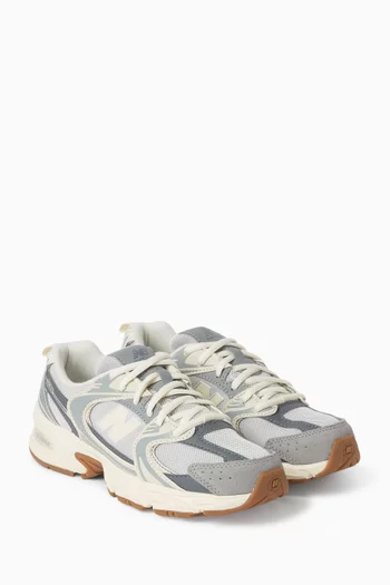 سنيكرز 530 برباط