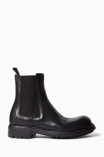Chelsea Boots in Leather