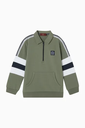 سويت شيرت بياقة بولو وشعار الماركة