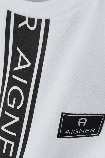 تي شيرت بطبعة شعار الماركة قطن