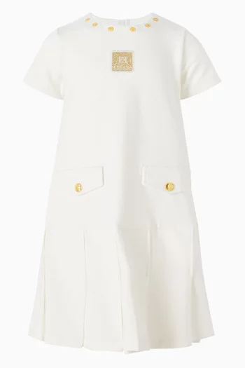 فستان متوسط الطول بشعار الماركة قطن