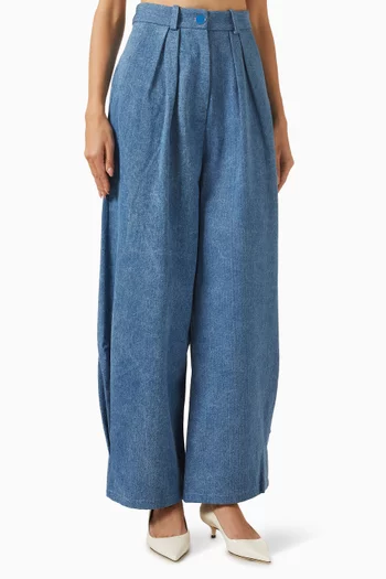 High-waist Carrot Pants in Denim
