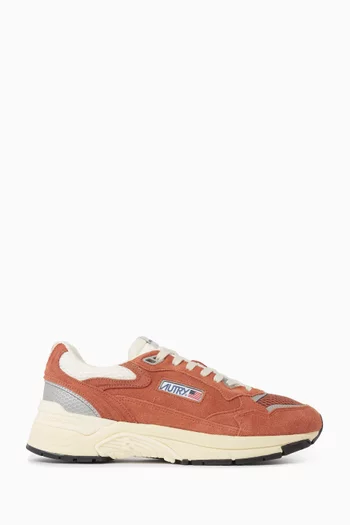 Hyperway Low Sneakers in Suede & Mesh