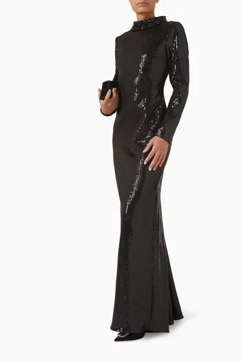 فستان سهرة مطرز بالترتر