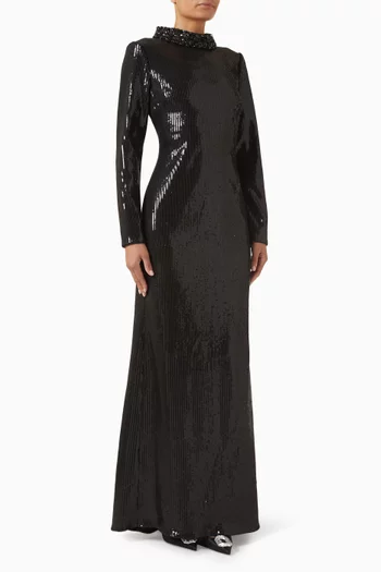 فستان سهرة مطرز بالترتر