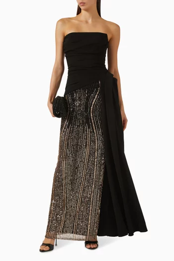 فستان سهرة بتصميم جرس وتطريزات بالخرز