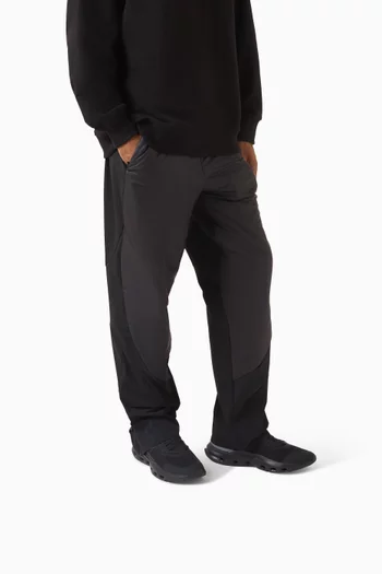 Cloudpulse Next Sneakers