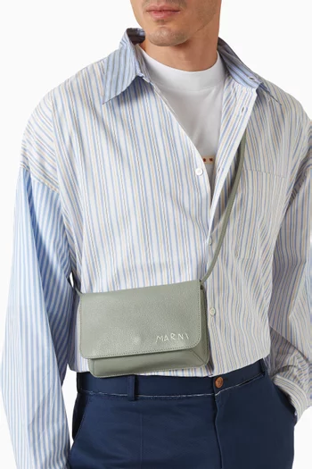 حقيبة كتف بتطريز يدوي جلد