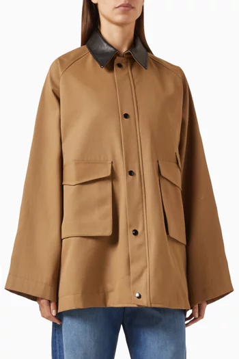 جاكيت باركا أديس بقصة فضفاضة