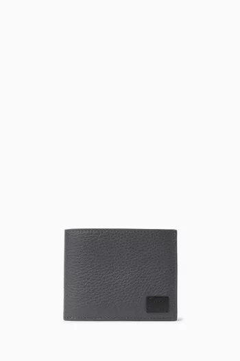 Compact Bi-fold Wallet in Grained Leather