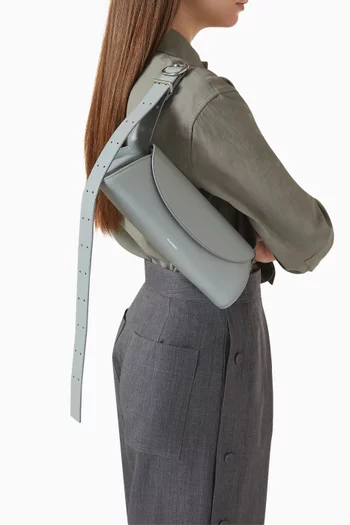 Small Cannolo Shoulder Bag in Calf Leather