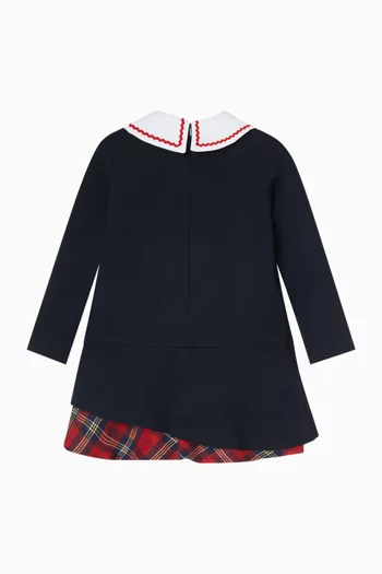 فستان مزين بقلب 