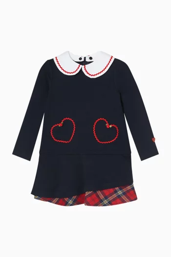 فستان مزين بقلب 