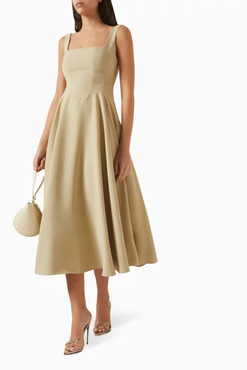 فستان اولتيميت ميوز بفتحة رقبة مربعة