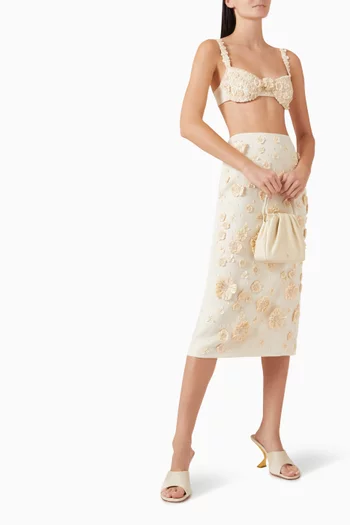 بلوزة ريمي مطرزة بزهور