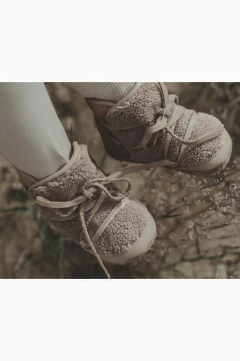 حذاء بوت كاسي فرو صناعي وجلد