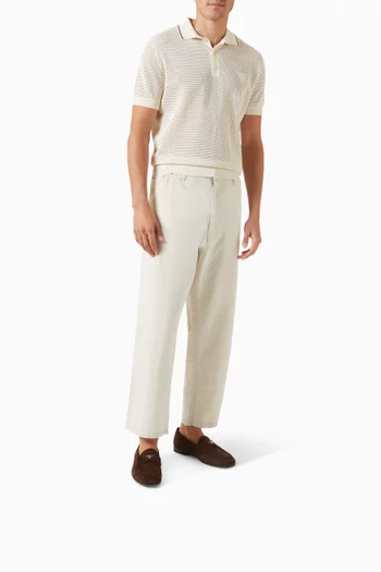 حذاء سهل الارتداء بشعار الماركة شمواه