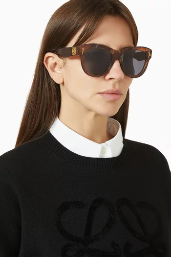 Anagram Butterfly Sunglasses in Acetate