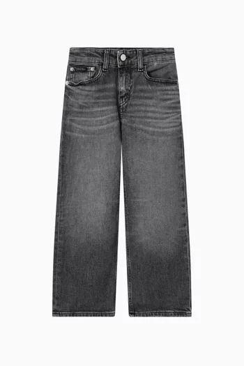 Skater Jeans in Denim