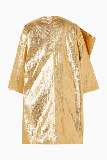 فستان بقصة واسعة وعقدة بارزة