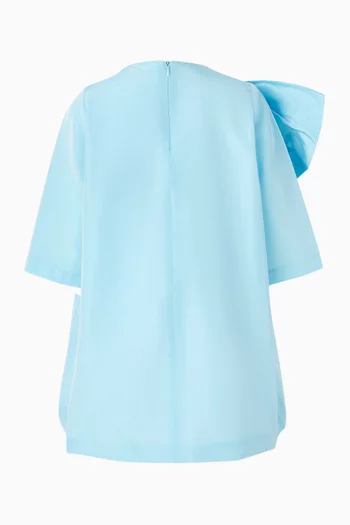 فستان بشكل حرف A وعقدة كبيرة