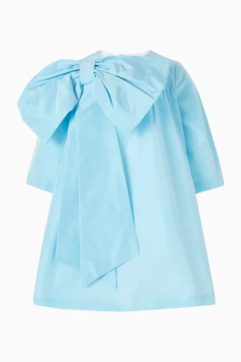 فستان بشكل حرف A وعقدة كبيرة