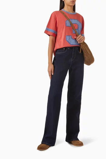 تي شيرت تريس مزين بنقشة