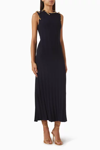 فستان روز متوسط الطول مطرز بالخرز