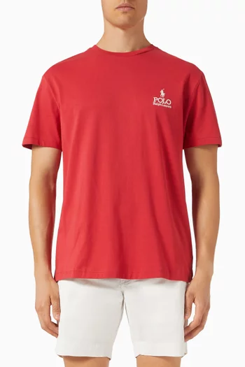 تي شيرت بشعار الماركة قطن