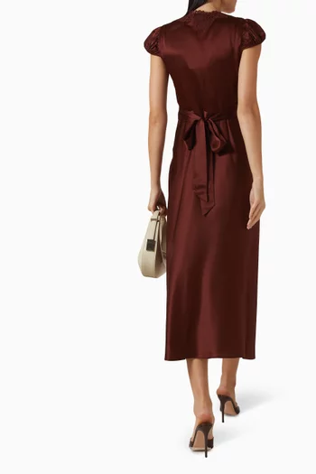 فستان كورالين متوسط الطول مطرز حرير ستان