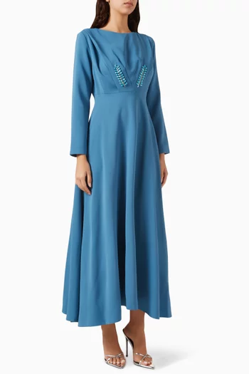 فستان مطرز بالأحجار كريب