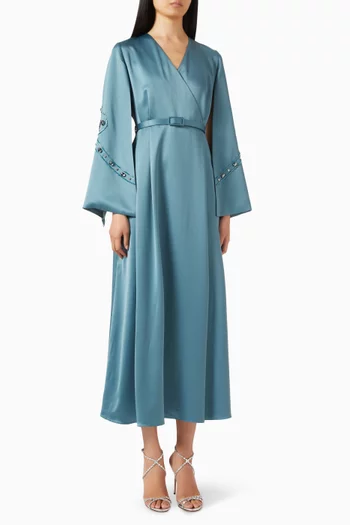 فستان متوسط الطول بحزام ومطرز بالكريستال ستان