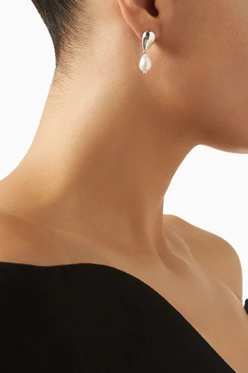 أقراط ريمير مرصعة باللؤلؤ فضة إسترلينية