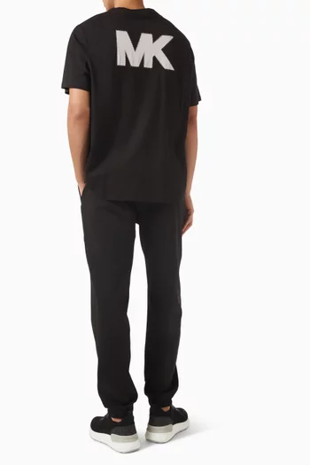 تي شيرت برقعة شعار الماركة قطن