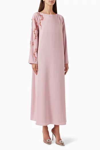 قفطان مزين بزهور بارزة