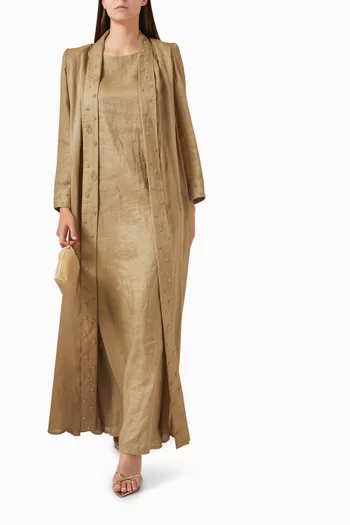 عباية كلاسيكية مزينة بتطريزات