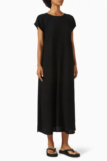 Roundneck Pleated Midi Dress