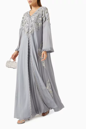 فستان ديسيكا طويل بكاب مزين بتطريزات